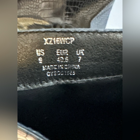 New Suedi Womens Knee High Black Croc Embossed Chunky Heel Squared Toe Boots Sz9 - Picture 6 of 16